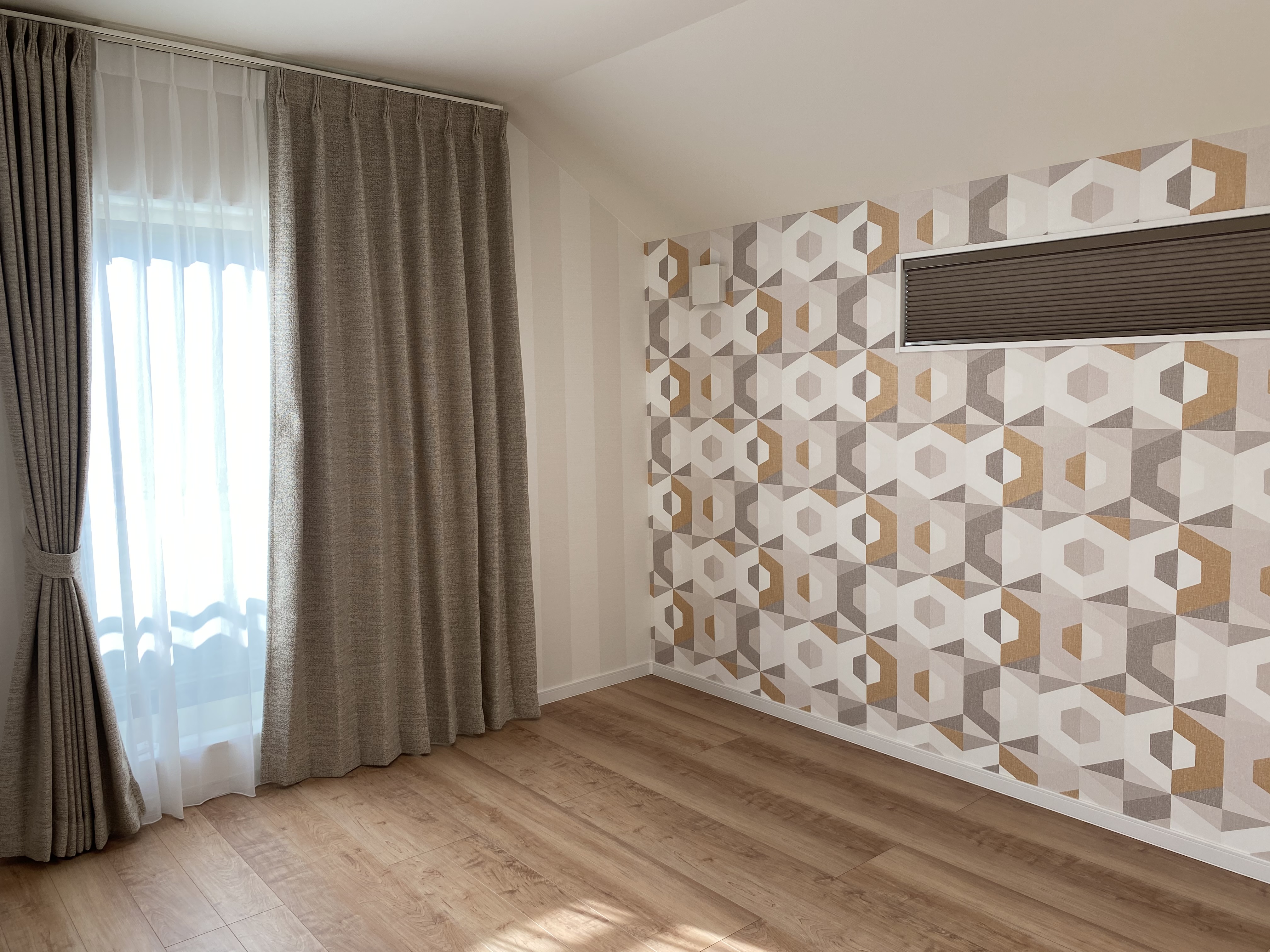 ブークレのカーテン