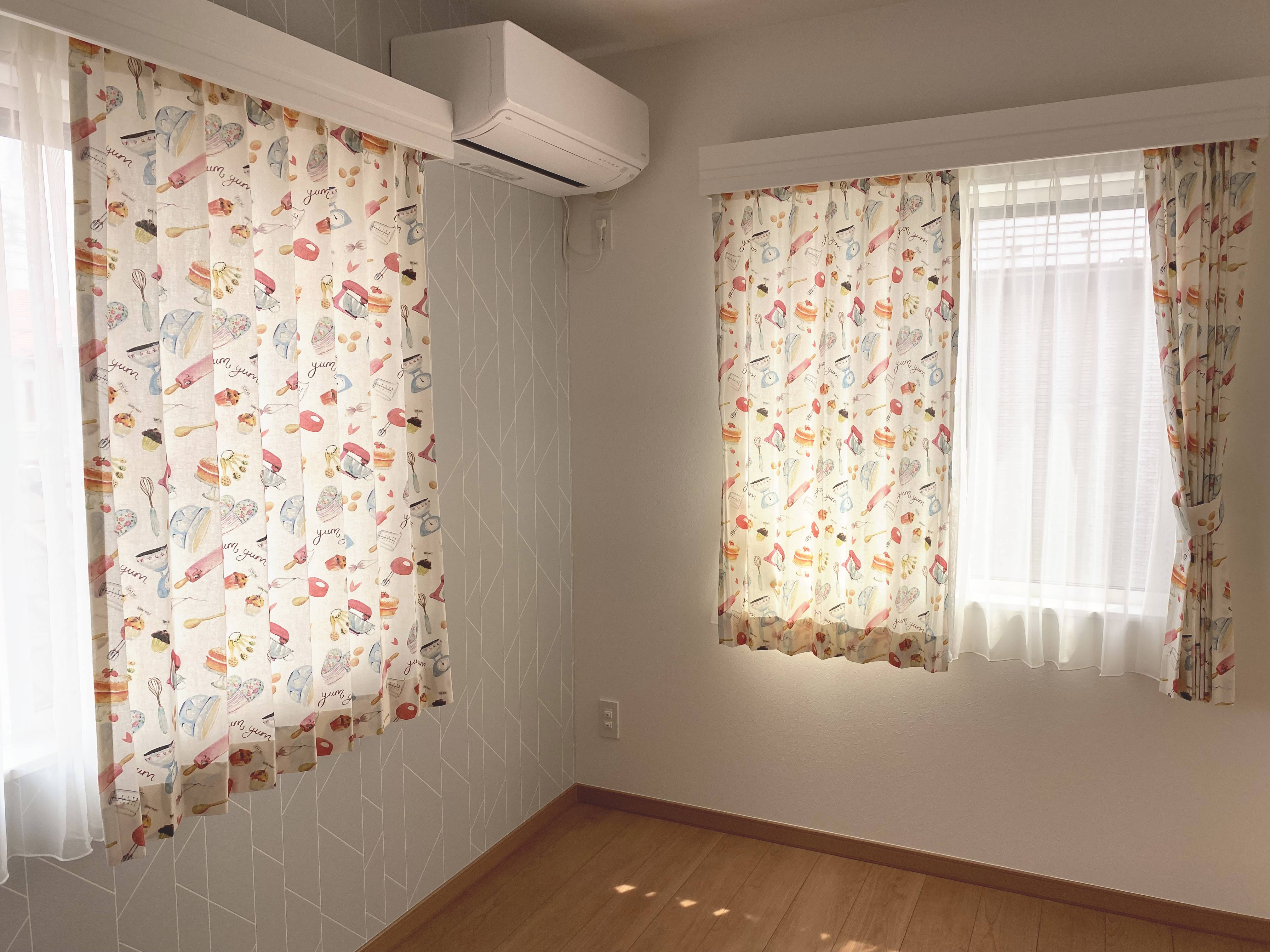 子供部屋の輸入カーテン